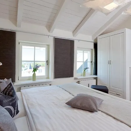 Pia Marie App 1 Apartment *