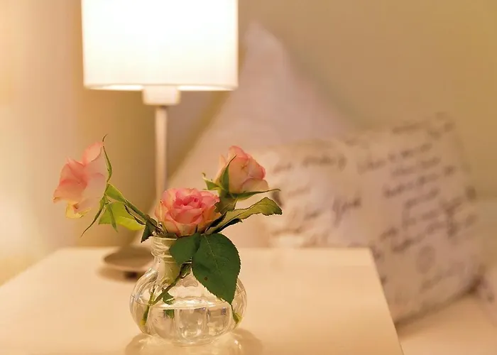 Pia Marie App 1 דירה